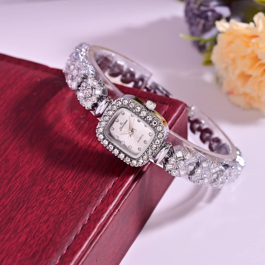 ساعة زركون كريستال عرائسي من وكالة لوكسينو